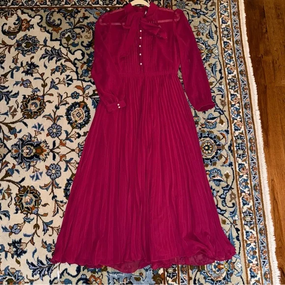 NWT Self-Portrait Hot Pink Tie-Neck Pleated Chiffon Midi Dress w/ Pearls Sz 8